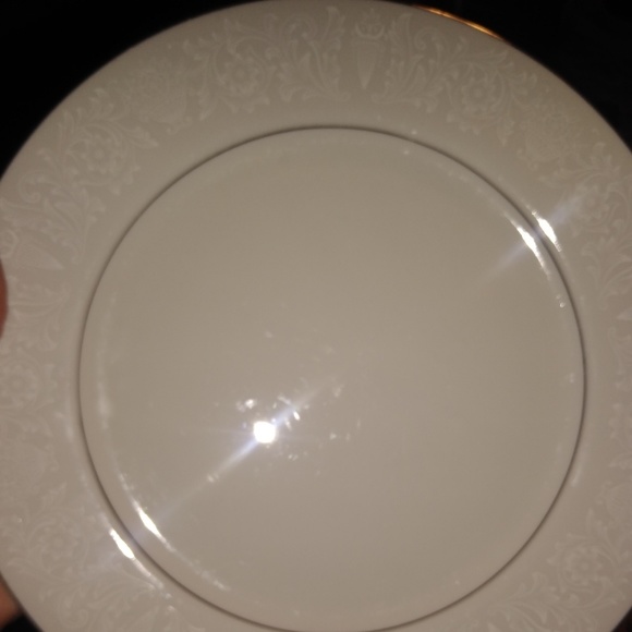 Replacement dish - Picture 1 of 2